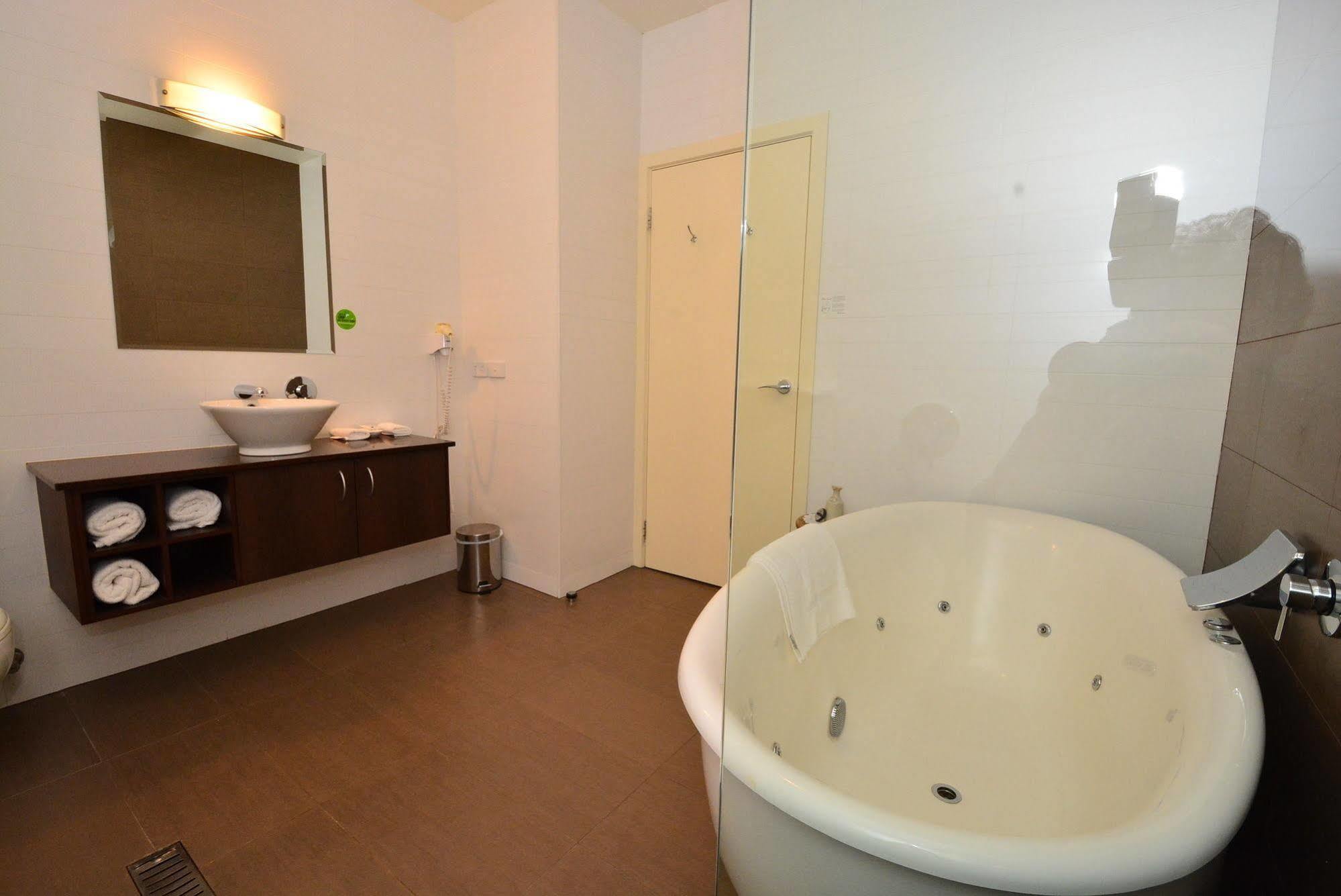 Hotel Mornington Hotel