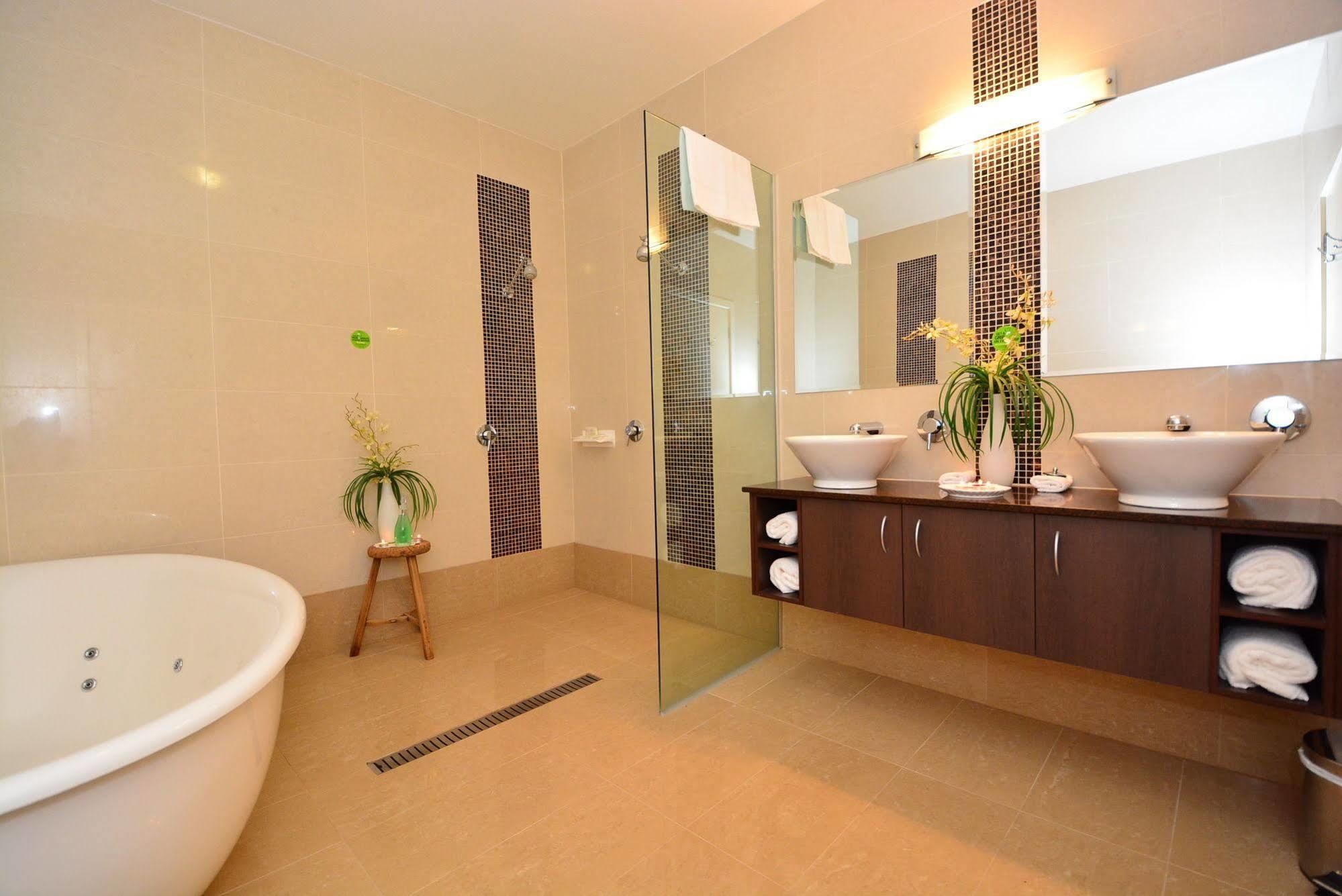 Mornington Hotel Hotel